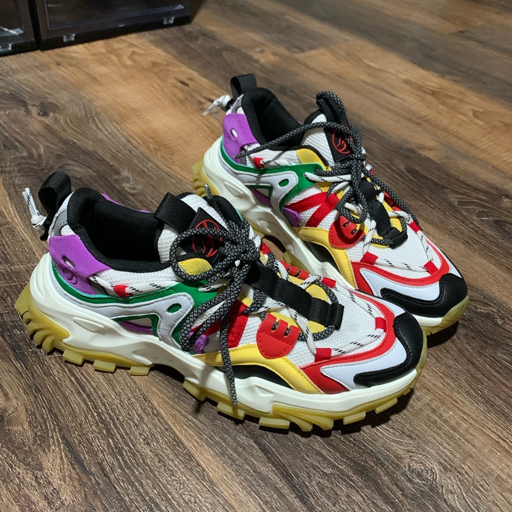 Men shoe - Picture 2 of 3